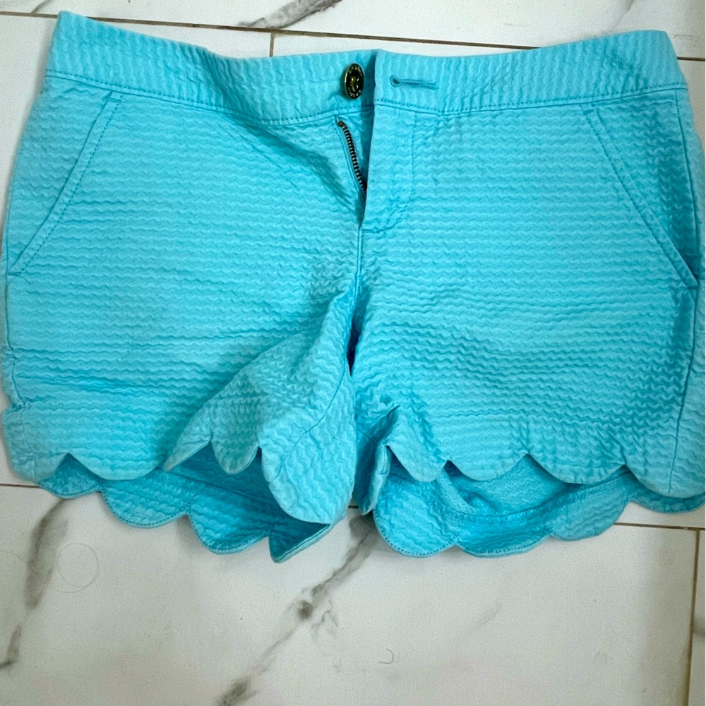 Lily Seersucker Scalloped-Edged Shorts